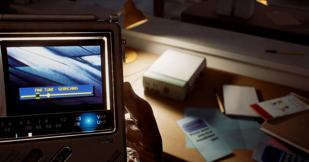 The CRTV device on a cluttered desk in Silent Hill Townfall