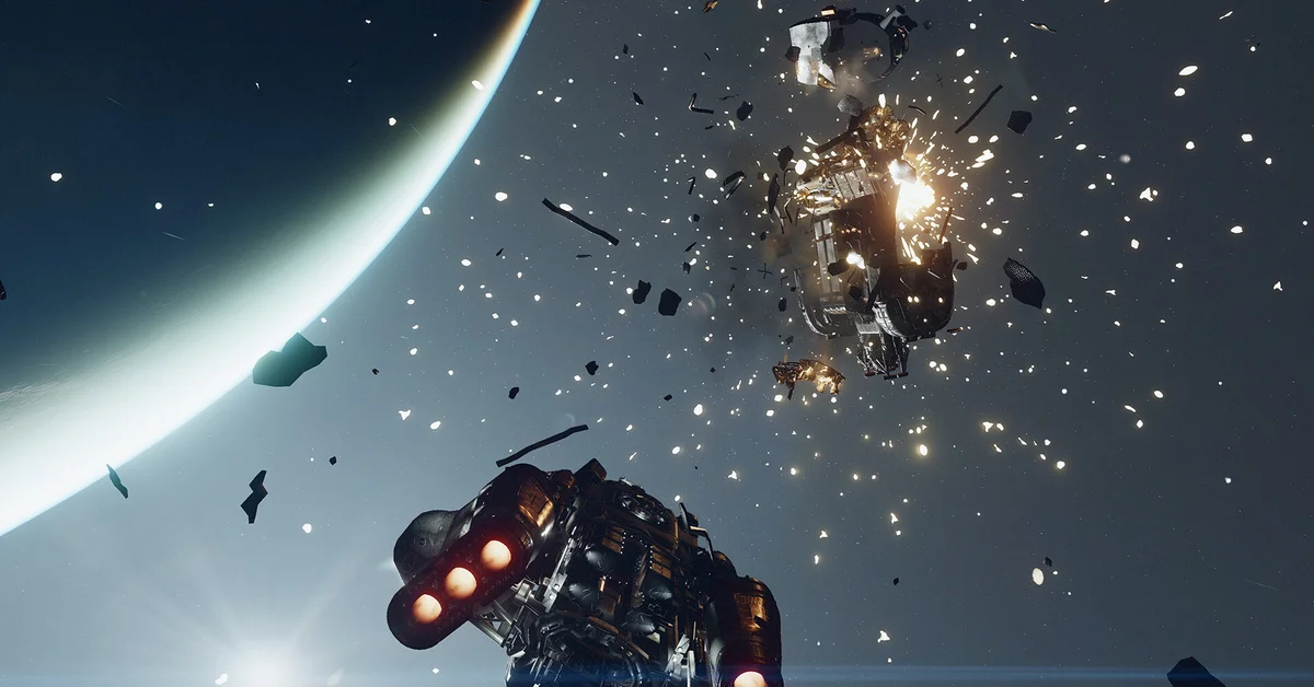Starfield gameplay: a space battle near a planet